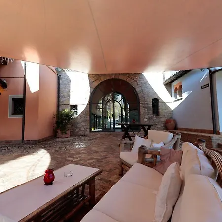 Corte Dei Tini Hotel Teramo