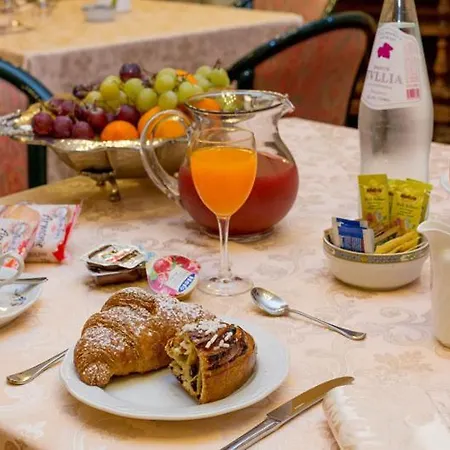 Corte Dei Tini Hotel *